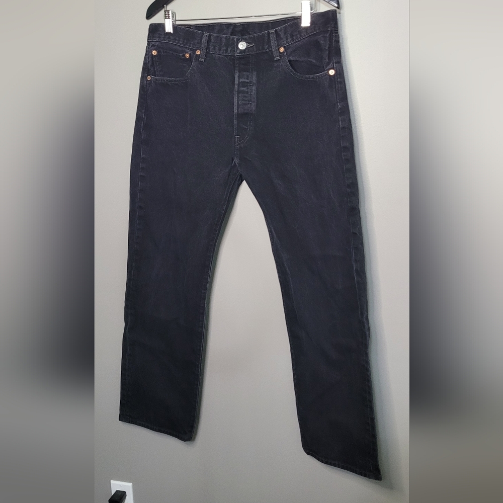 Levi's 501 Black Denim Jeans Classic Button Fly Straight Leg 36/32